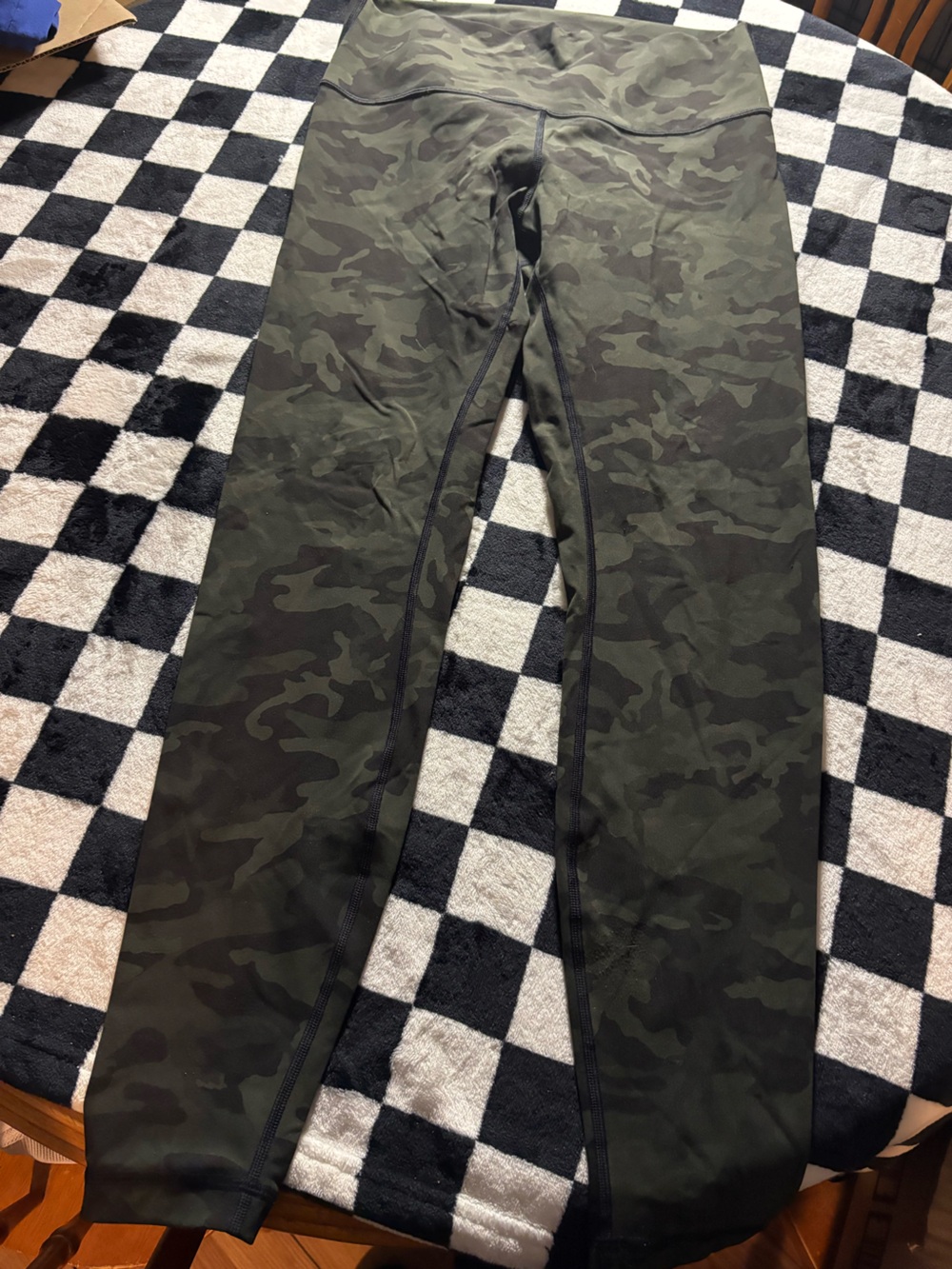 Size 10 lululemon camo leggings